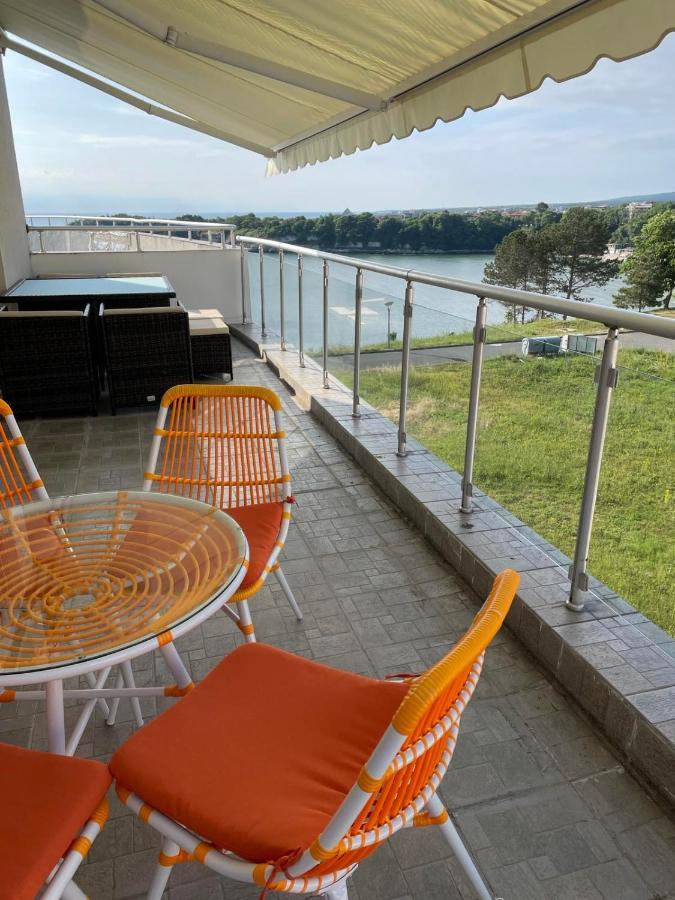 Aпартаменти Мини В Бей Вю Aparthotel Tsarevo Esterno foto