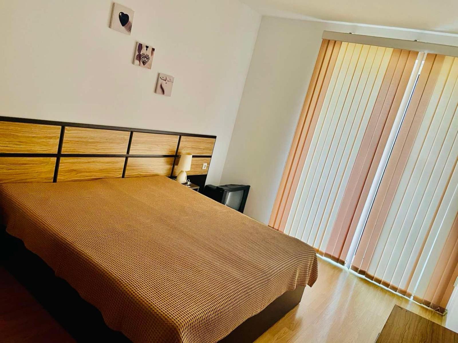 Aпартаменти Мини В Бей Вю Aparthotel Tsarevo Esterno foto