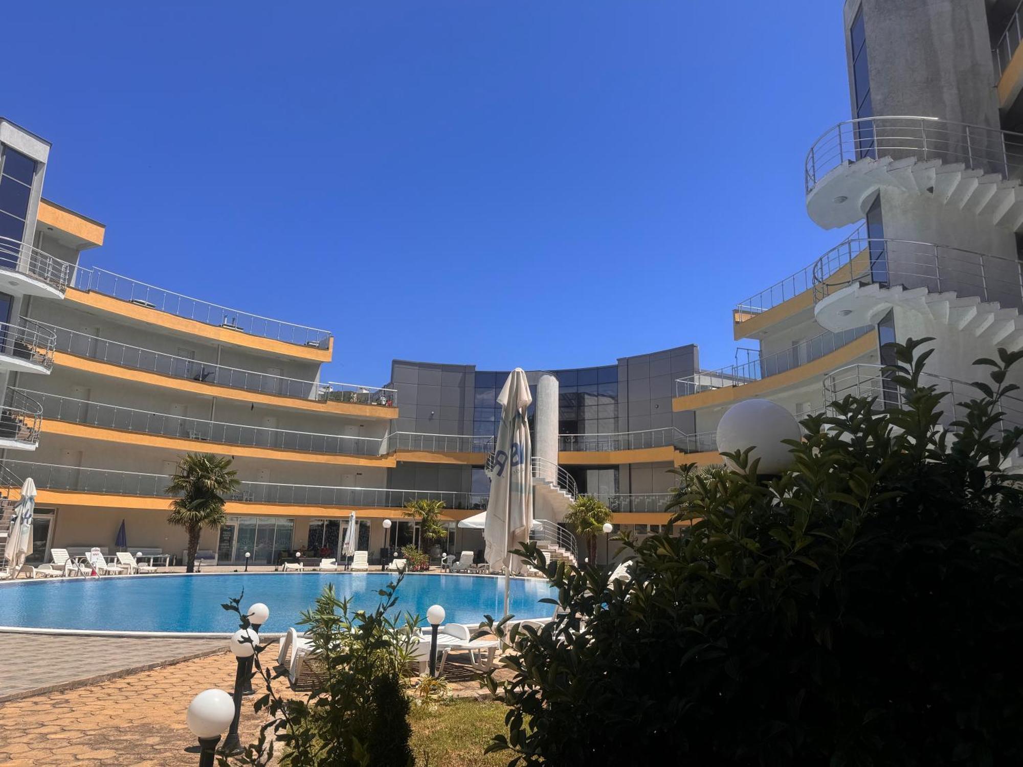 Aпартаменти Мини В Бей Вю Aparthotel Tsarevo Esterno foto